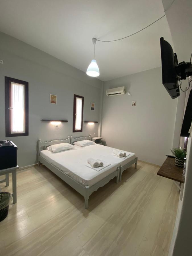 George Apartments Stoupa Bagian luar foto